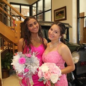 Meet your Posher, Alevia